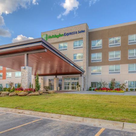 Holiday Inn Express & Suites Tulsa Midtown By Ihg Exteriér fotografie